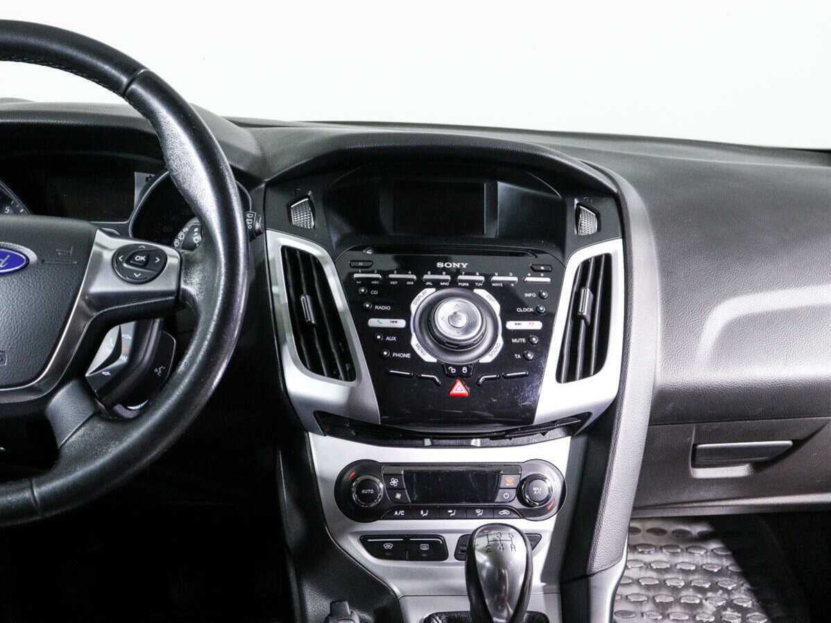 Ford Focus, 2013 Фото №11