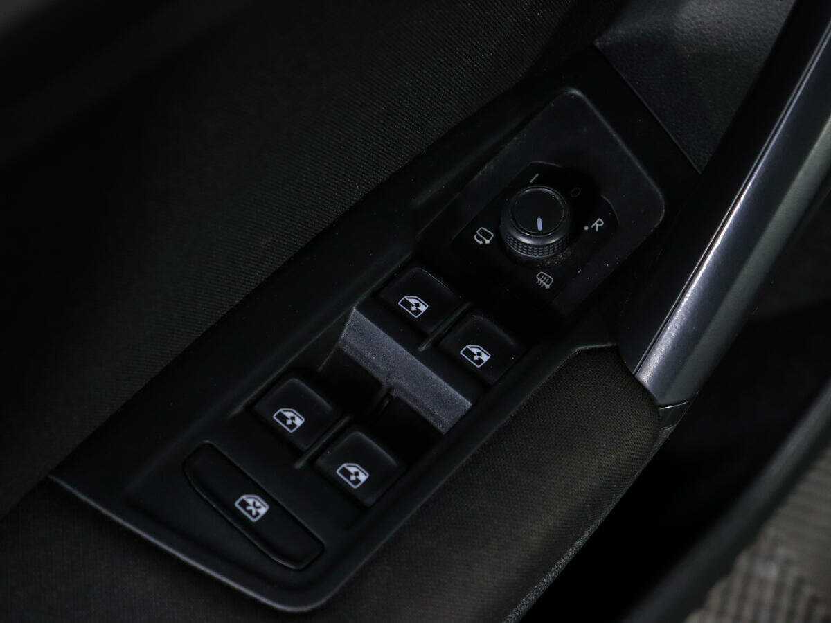 Volkswagen Tiguan, 2020 Фото №18