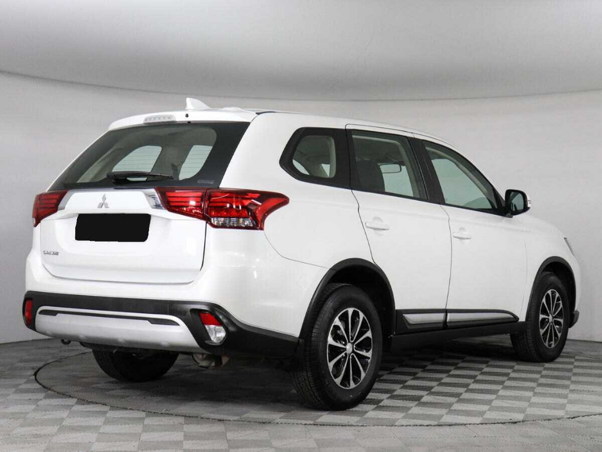 Mitsubishi Outlander, 2020 - 29 324 км. | Фото №5