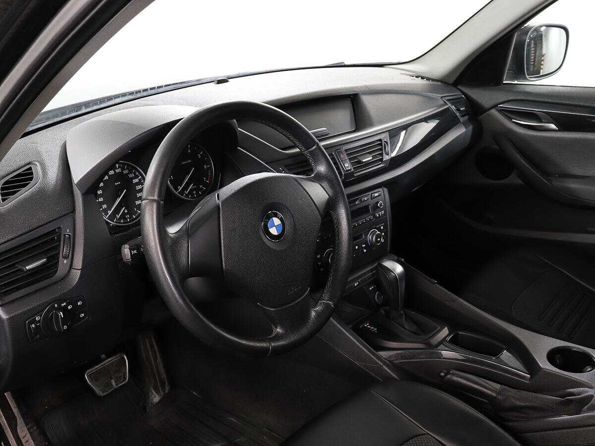 BMW X1 18i, 2012 Фото №13