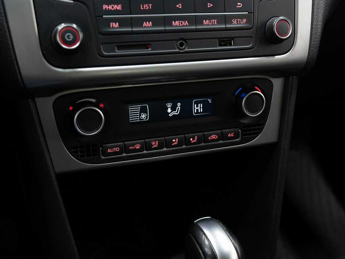 Volkswagen Polo, 2017 Фото №16