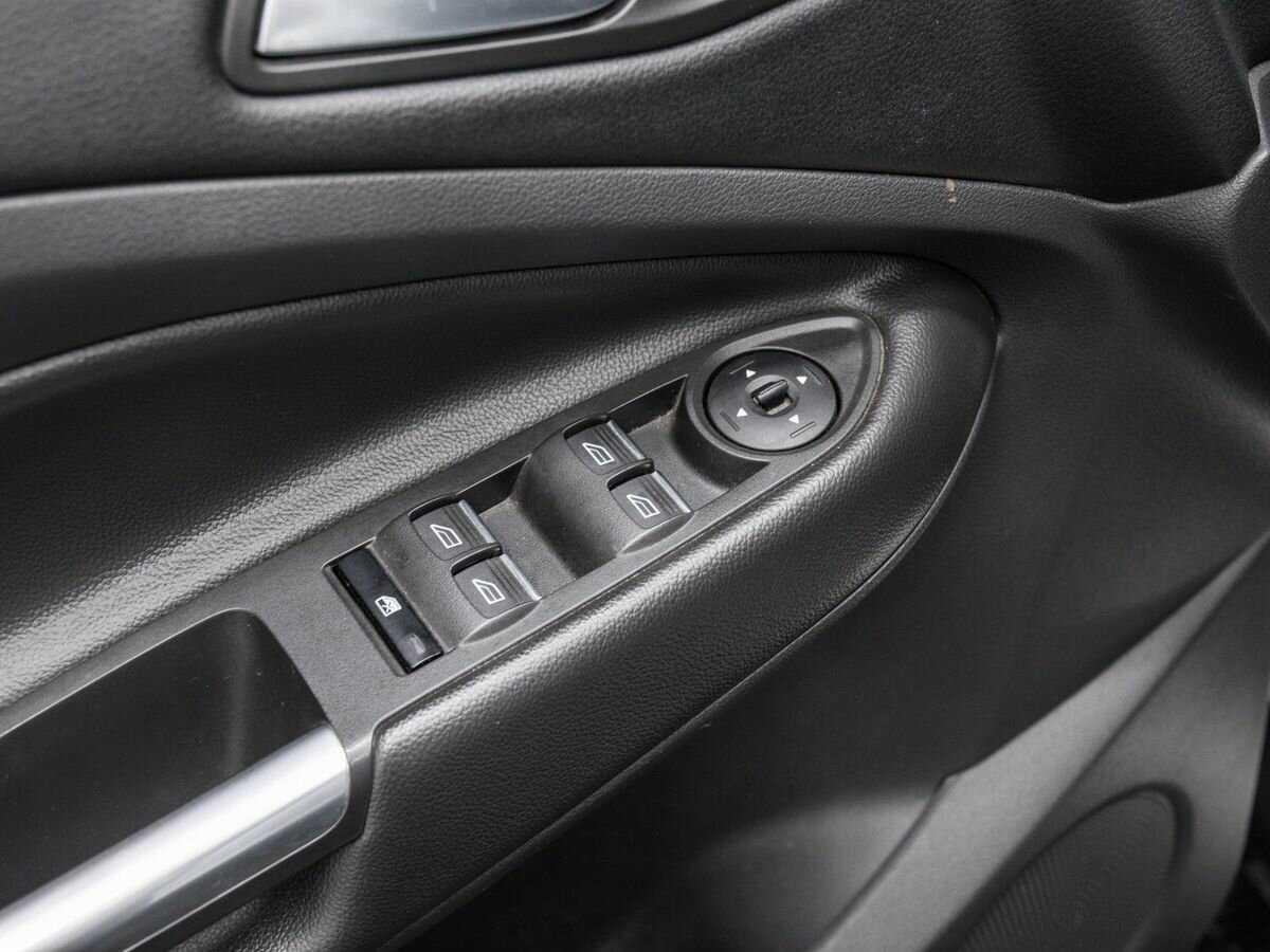 Ford Kuga, 2018 Фото №16