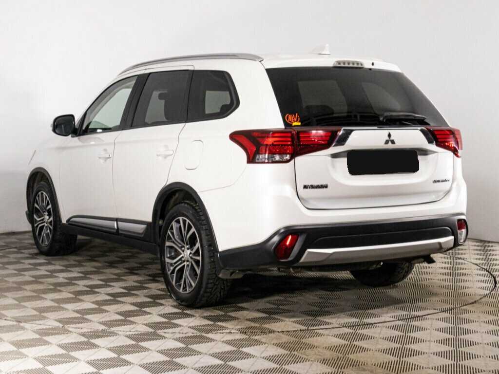 Mitsubishi Outlander, 2018 - 47 168 км. | Фото №7