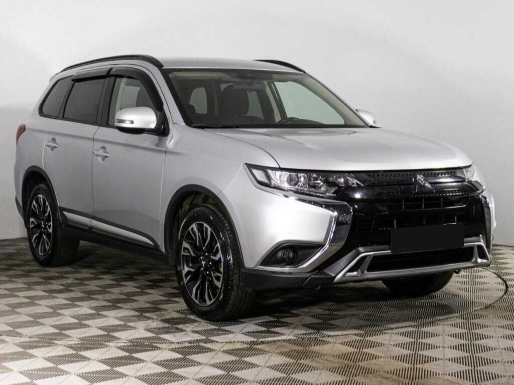 Mitsubishi Outlander, 2021 Фото №3