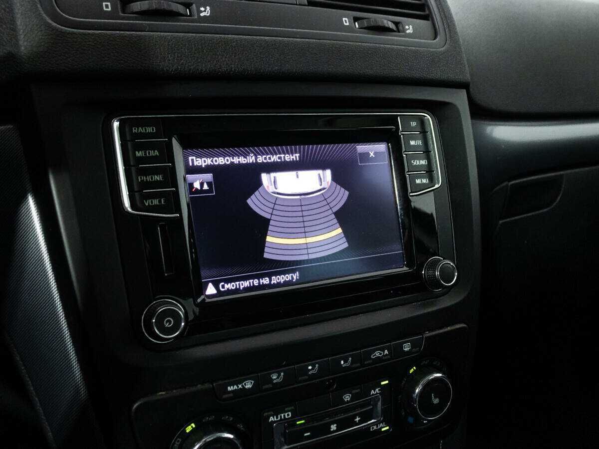 Skoda Yeti, 2015 Фото №15