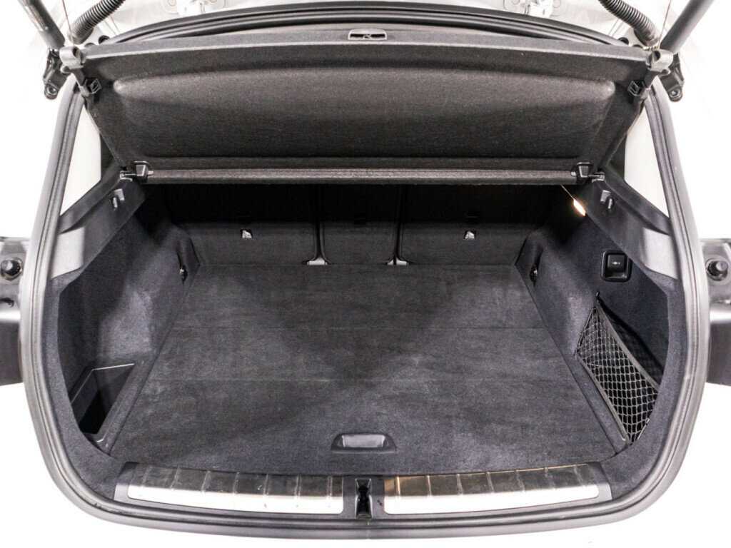 BMW X1 18d xDrive, 2018 Фото №15