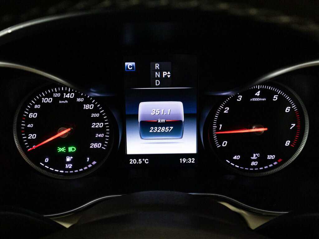 Mercedes-Benz C-Класс 250, 2016 Фото №12