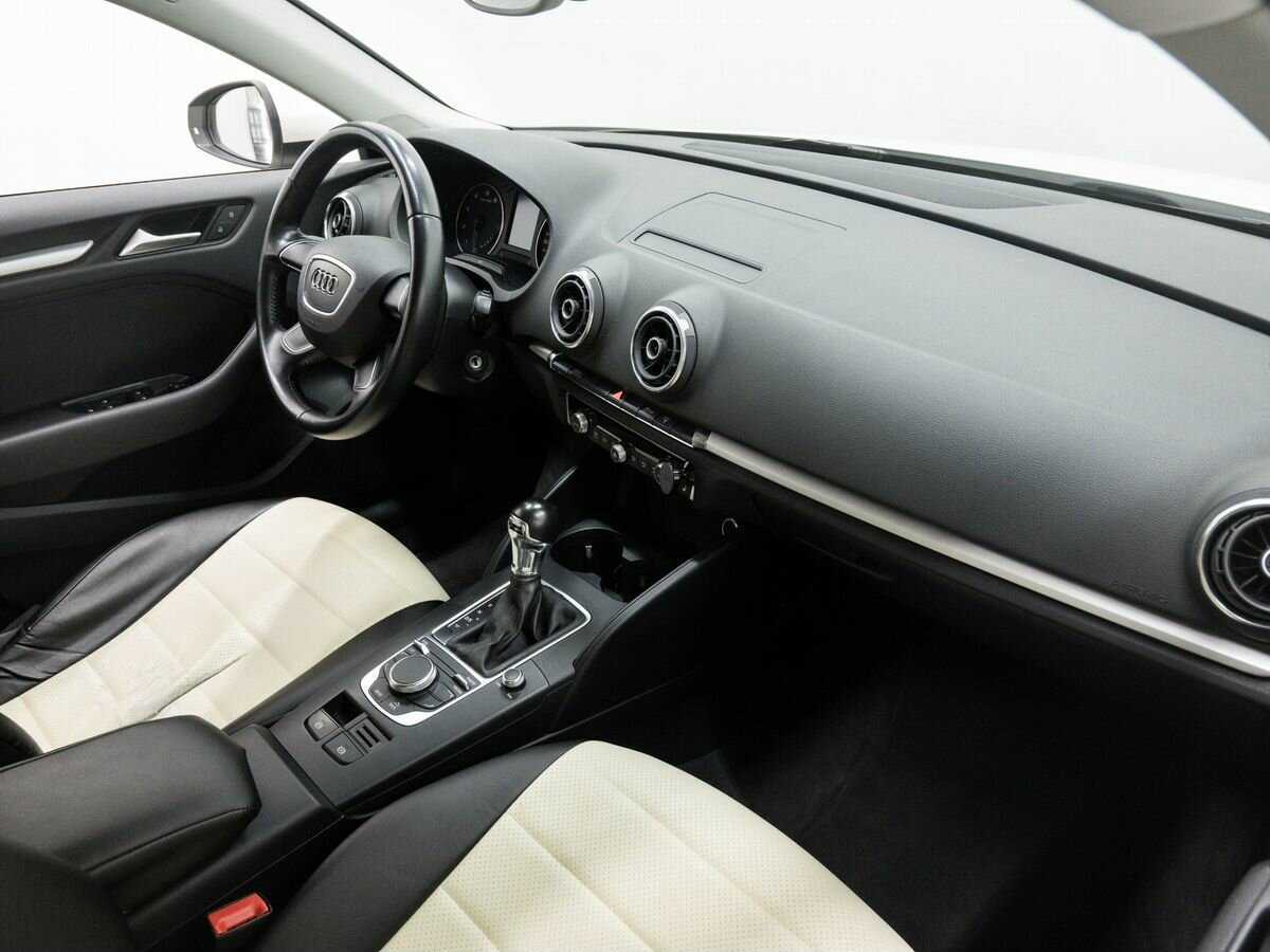 Audi A3 Sportback, 2013 Фото №9