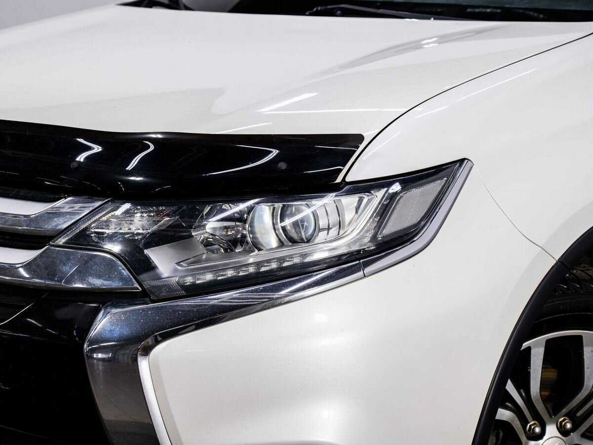 Mitsubishi Outlander, 2015 - 220 000 км. | Фото №7