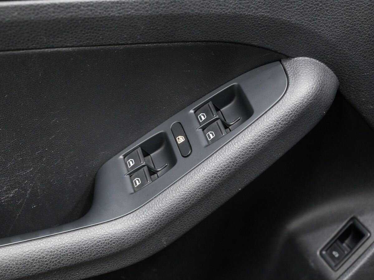 Volkswagen Jetta, 2012 Фото №16