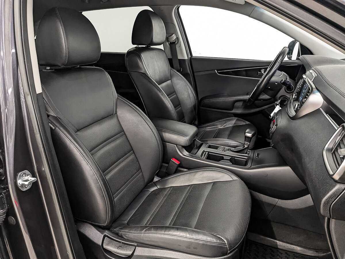 Kia Sorento, 2018 Фото №24