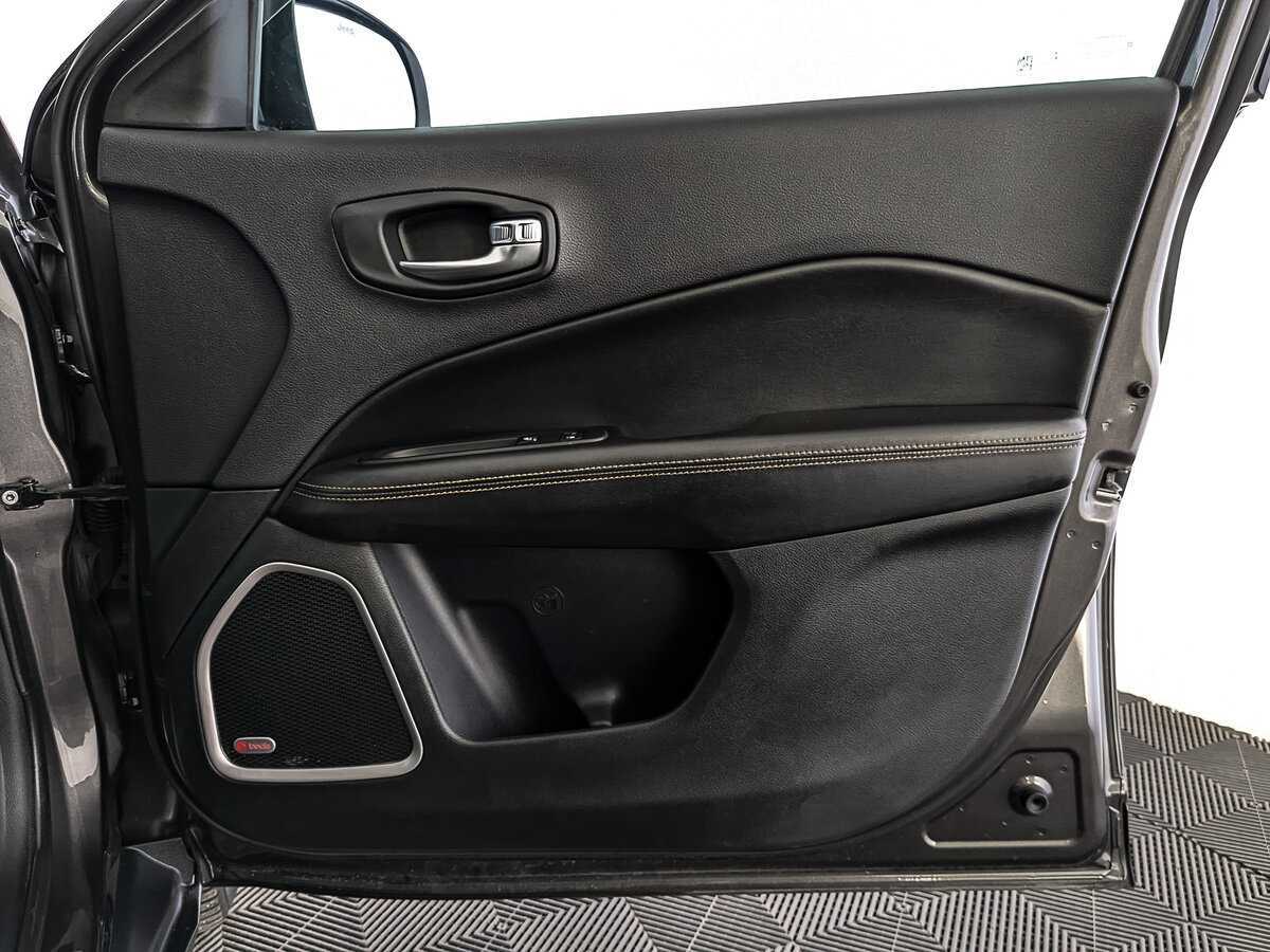 Jeep Compass, 2018 Фото №24