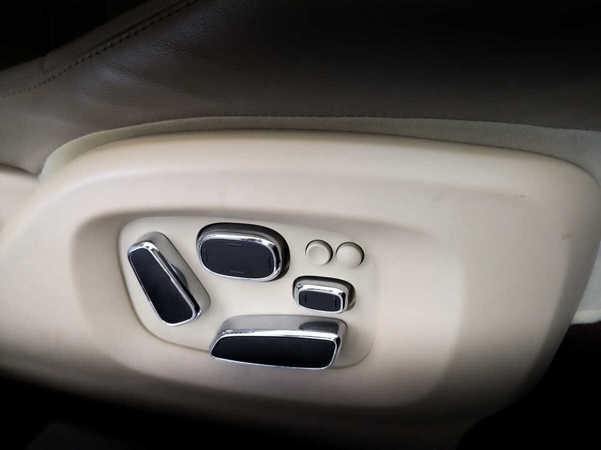 Jaguar XJ, 2012 Фото №23