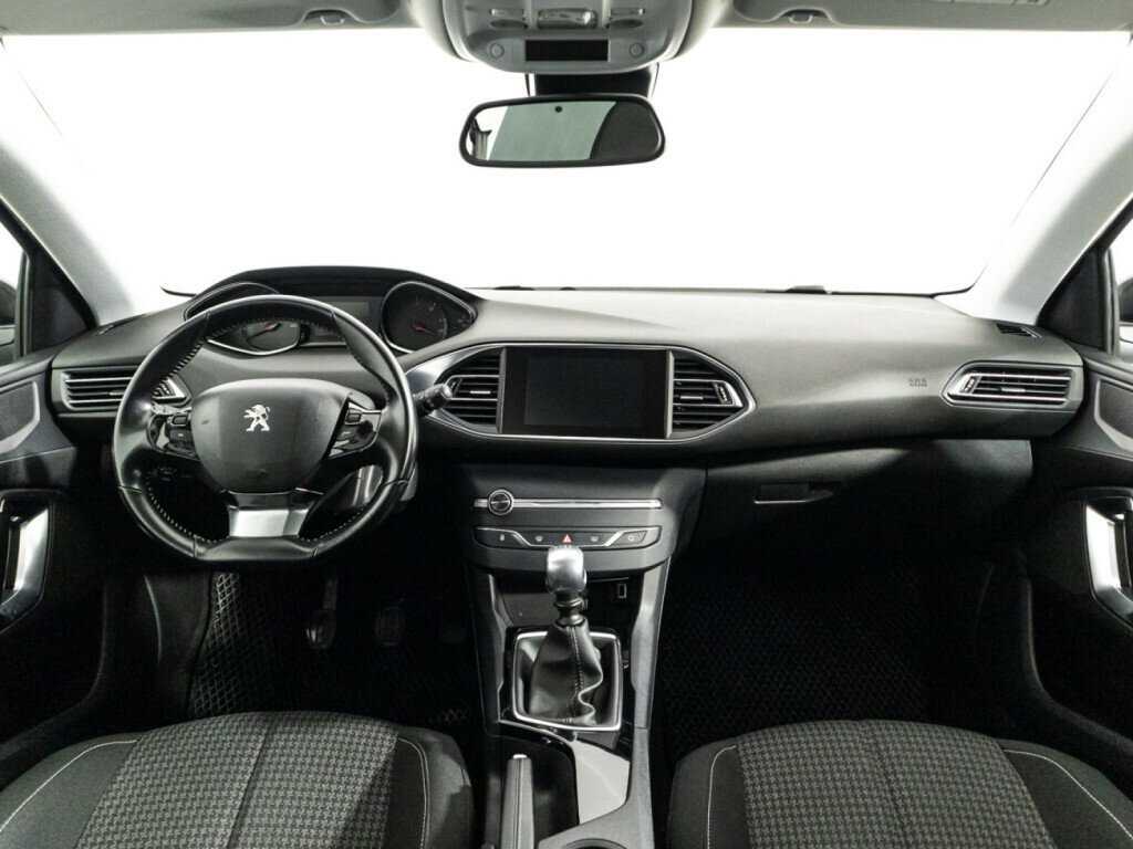 Peugeot 308, 2018 Фото №13