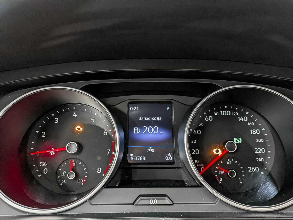 Volkswagen Tiguan, 2021 Фото №14