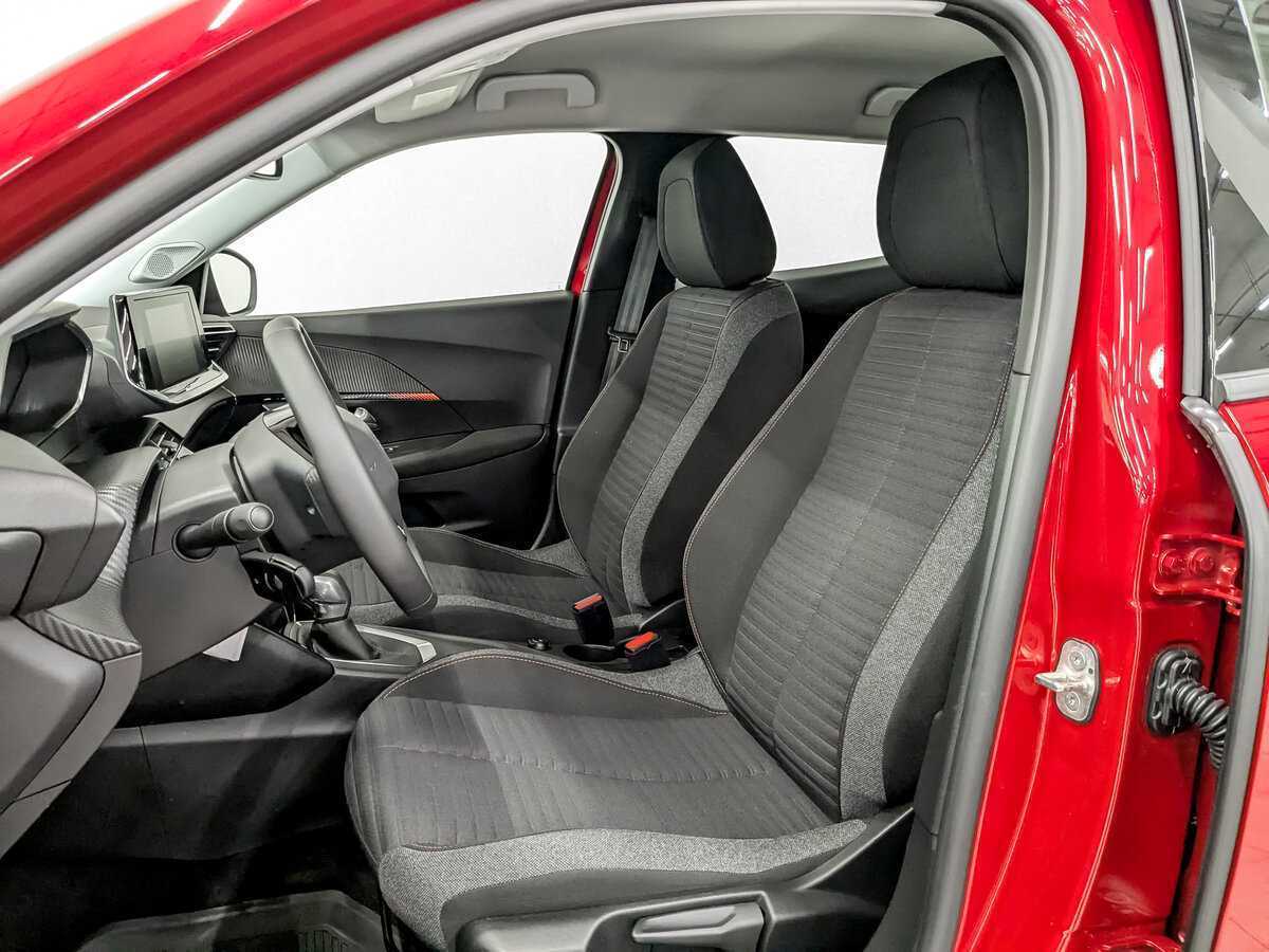 Peugeot 2008 6AT, 2022 Фото №18