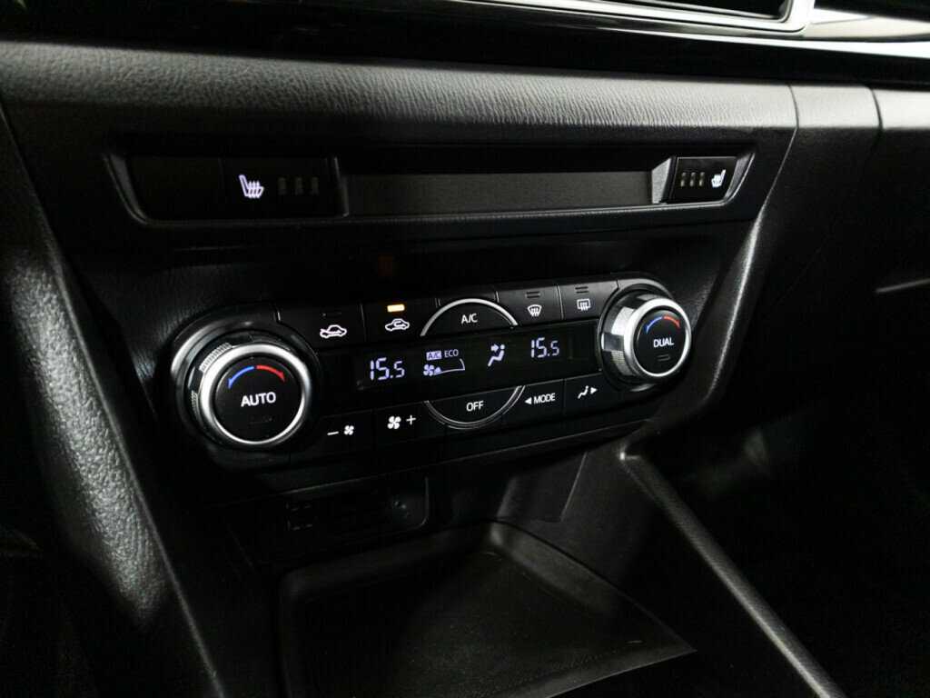 Mazda 3, 2013 Фото №17