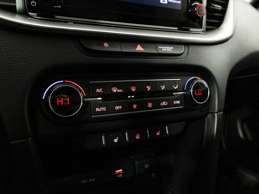 Kia XCeed, 2021 Фото №21