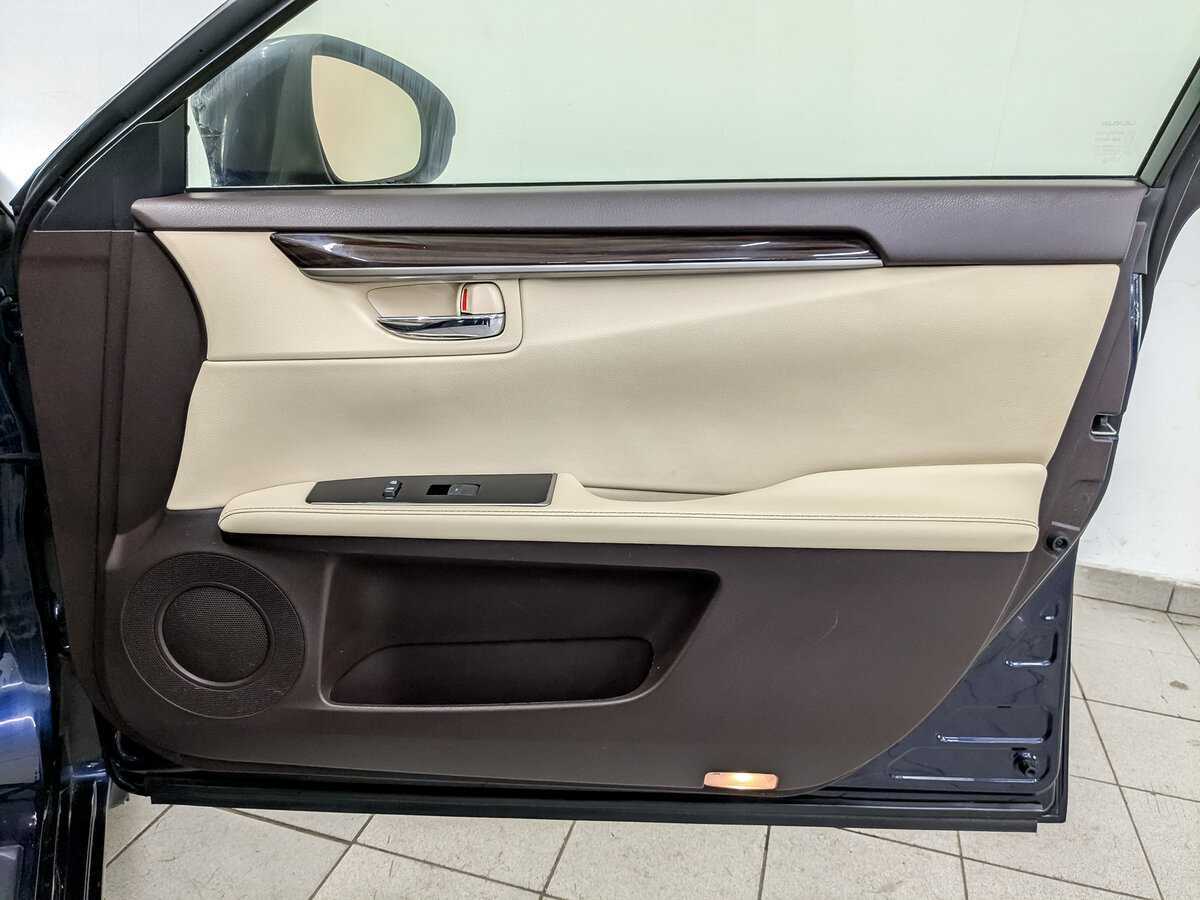 Lexus ES 200, 2015 Фото №26