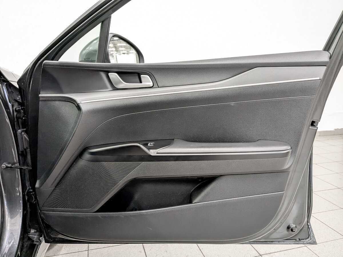 Kia K5, 2021 Фото №23