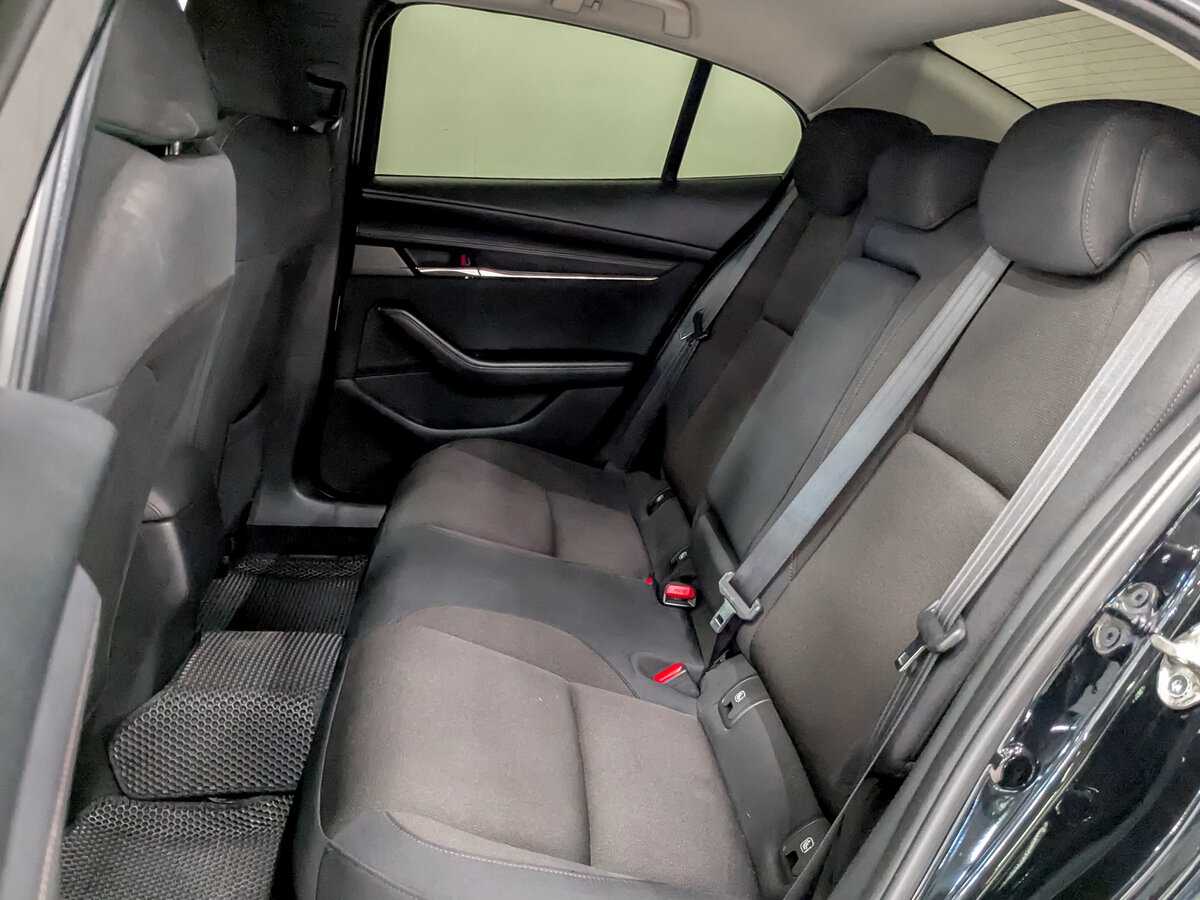 Mazda 3, 2019 Фото №12