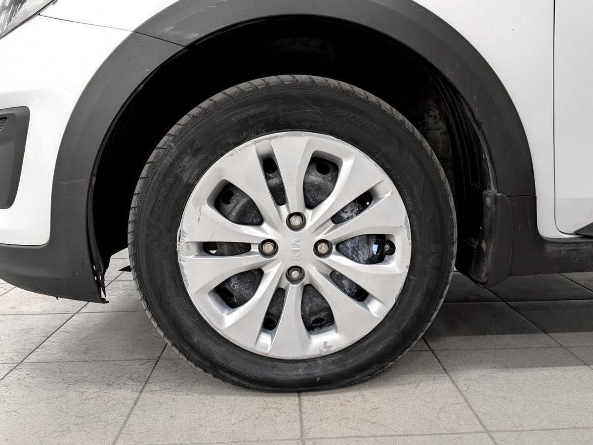 Kia Rio X-Line, 2020 Фото №17