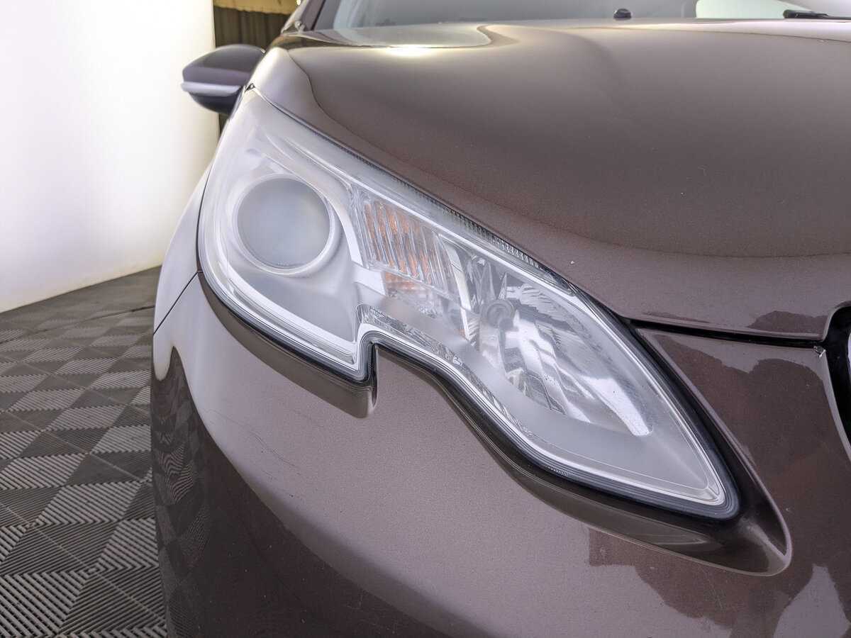 Peugeot 2008, 2014 Фото №11