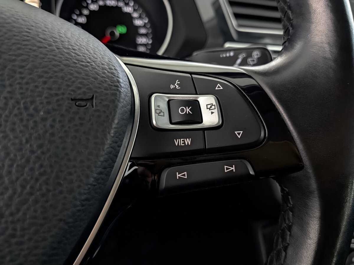 Volkswagen Tiguan, 2020 Фото №30