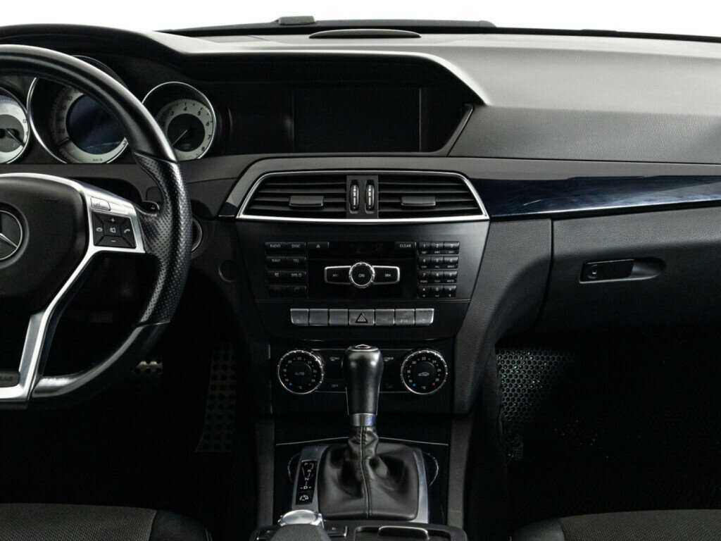 Mercedes-Benz C-Класс 180, 2013 Фото №14