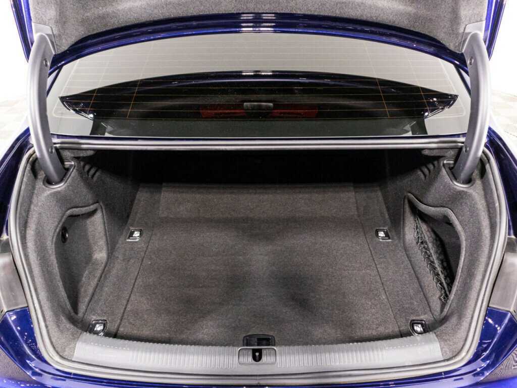 Audi A4, 2019 Фото №15