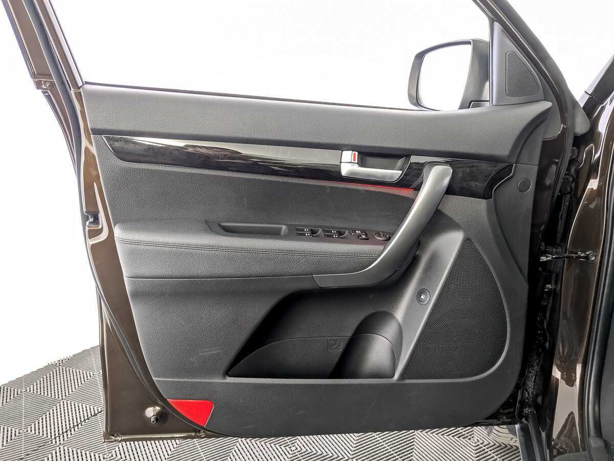 Kia Sorento, 2018 Фото №19