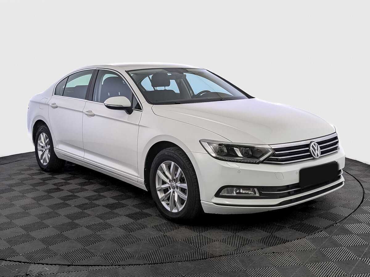 Volkswagen Passat, 2019 - 43 971 км. | Фото №3