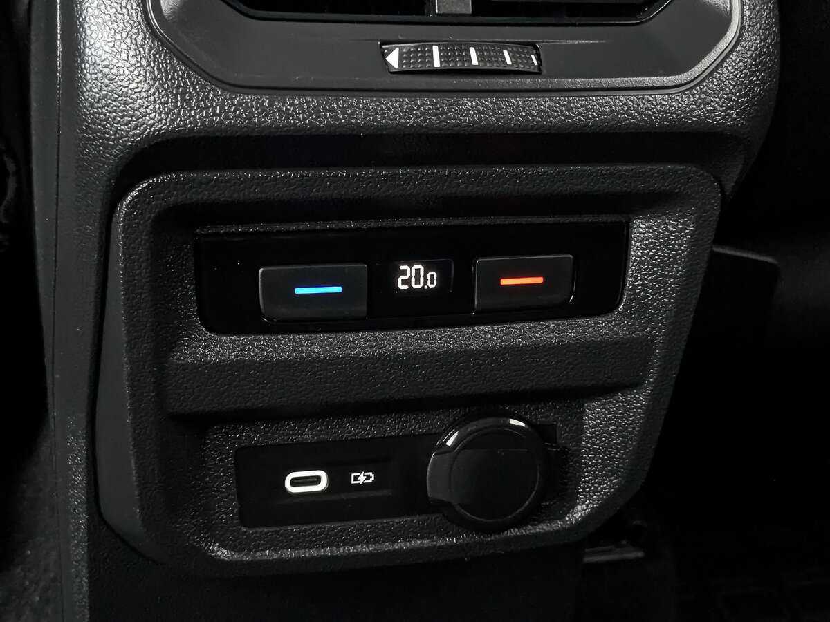 Volkswagen Tiguan, 2021 Фото №30