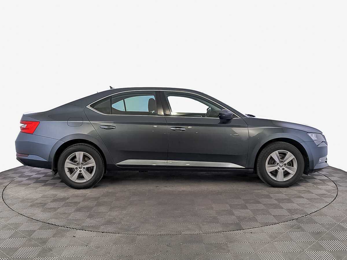 Skoda Superb, 2019 - 121 088 км. | Фото №4