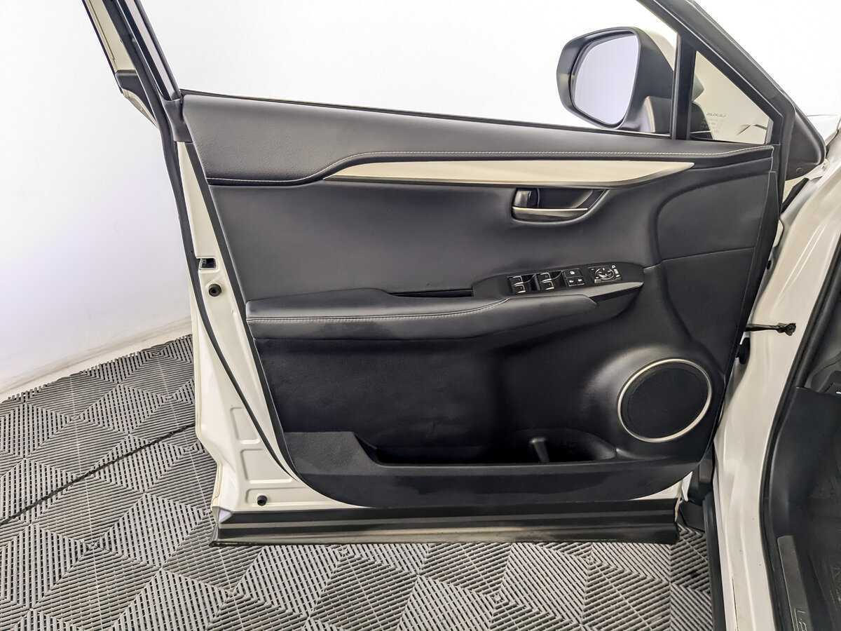 Lexus NX 200, 2018 Фото №19