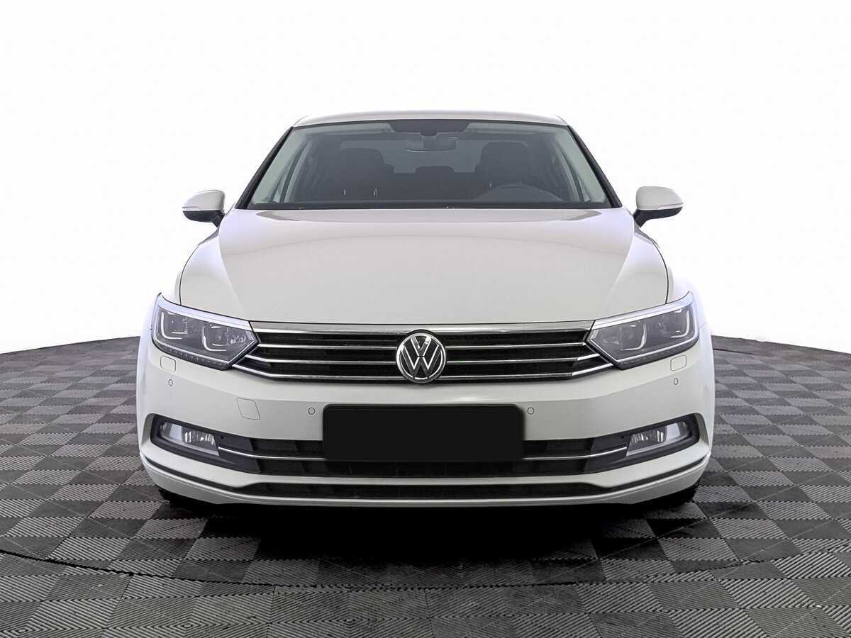 Volkswagen Passat, 2019 - 78 524 км. | Фото №2