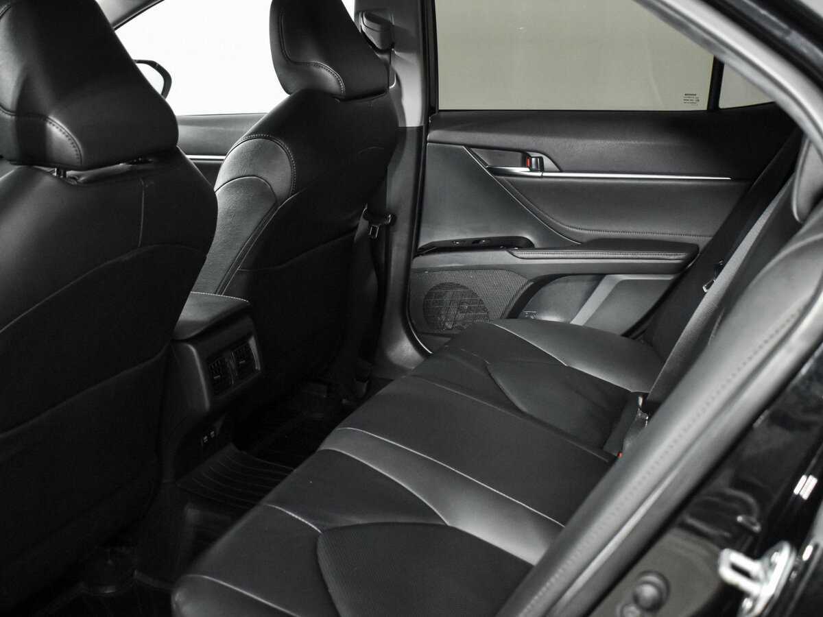 Toyota Camry, 2020 Фото №11