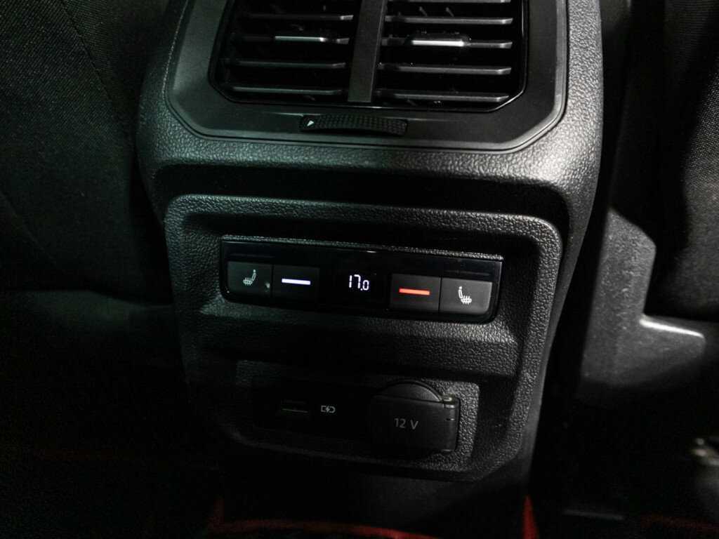 Volkswagen Tiguan, 2019 Фото №23