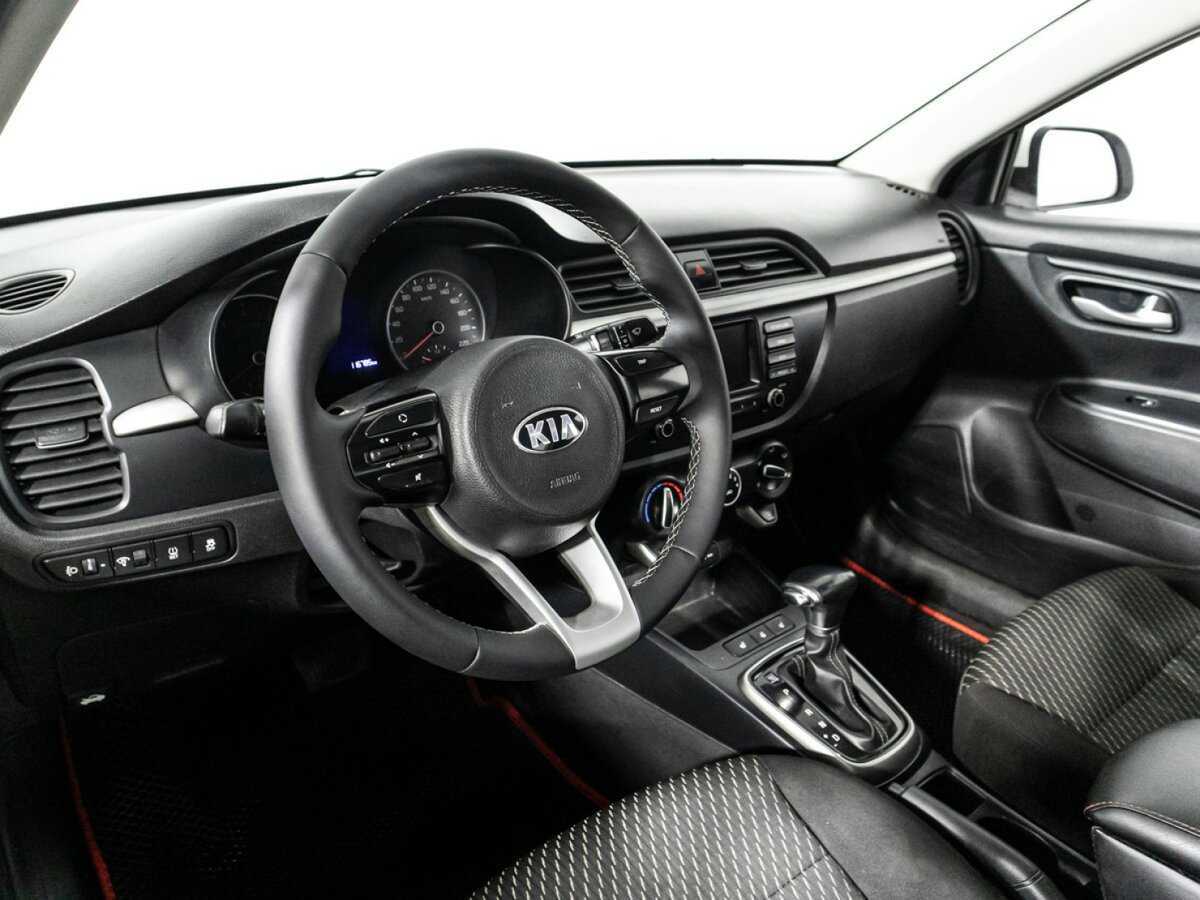 Kia Rio, 2018 Фото №11