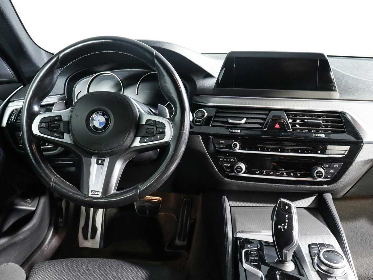 BMW 5 серии 520d xDrive, 2018 - 95 057 км. | Фото №8