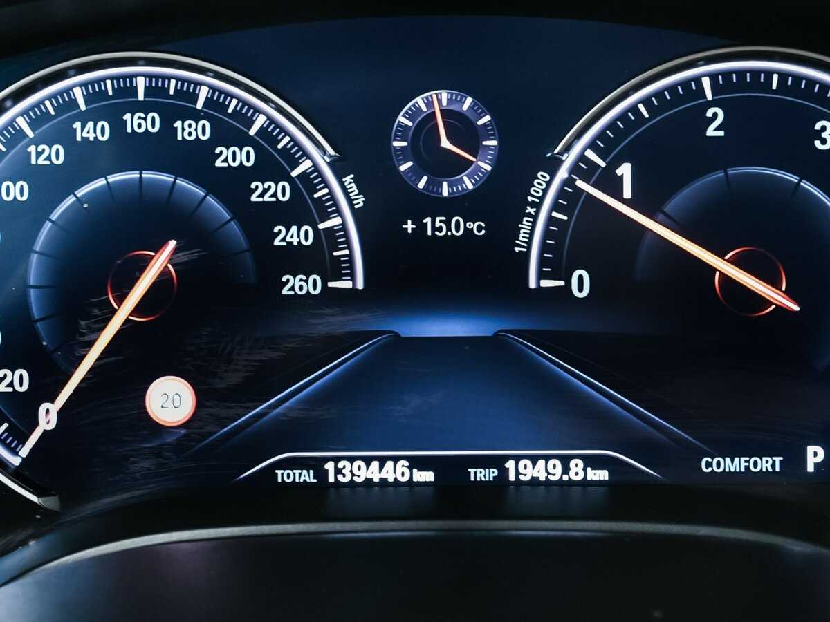 BMW 5 серии 520d xDrive, 2017 Фото №10