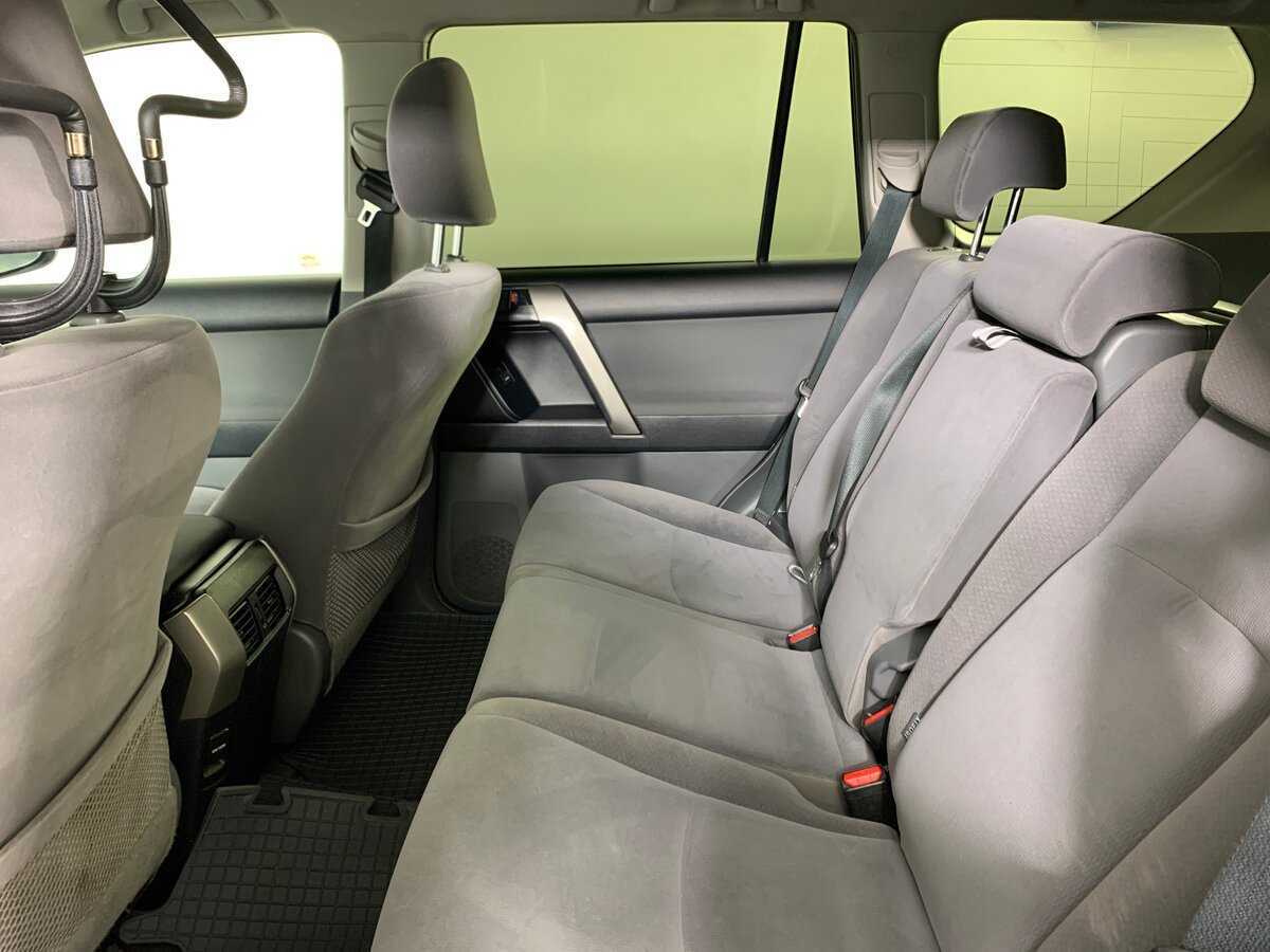 Toyota Land Cruiser Prado, 2012 Фото №16