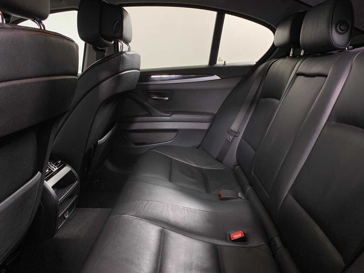 BMW 5 серии 528i, 2012 Фото №19