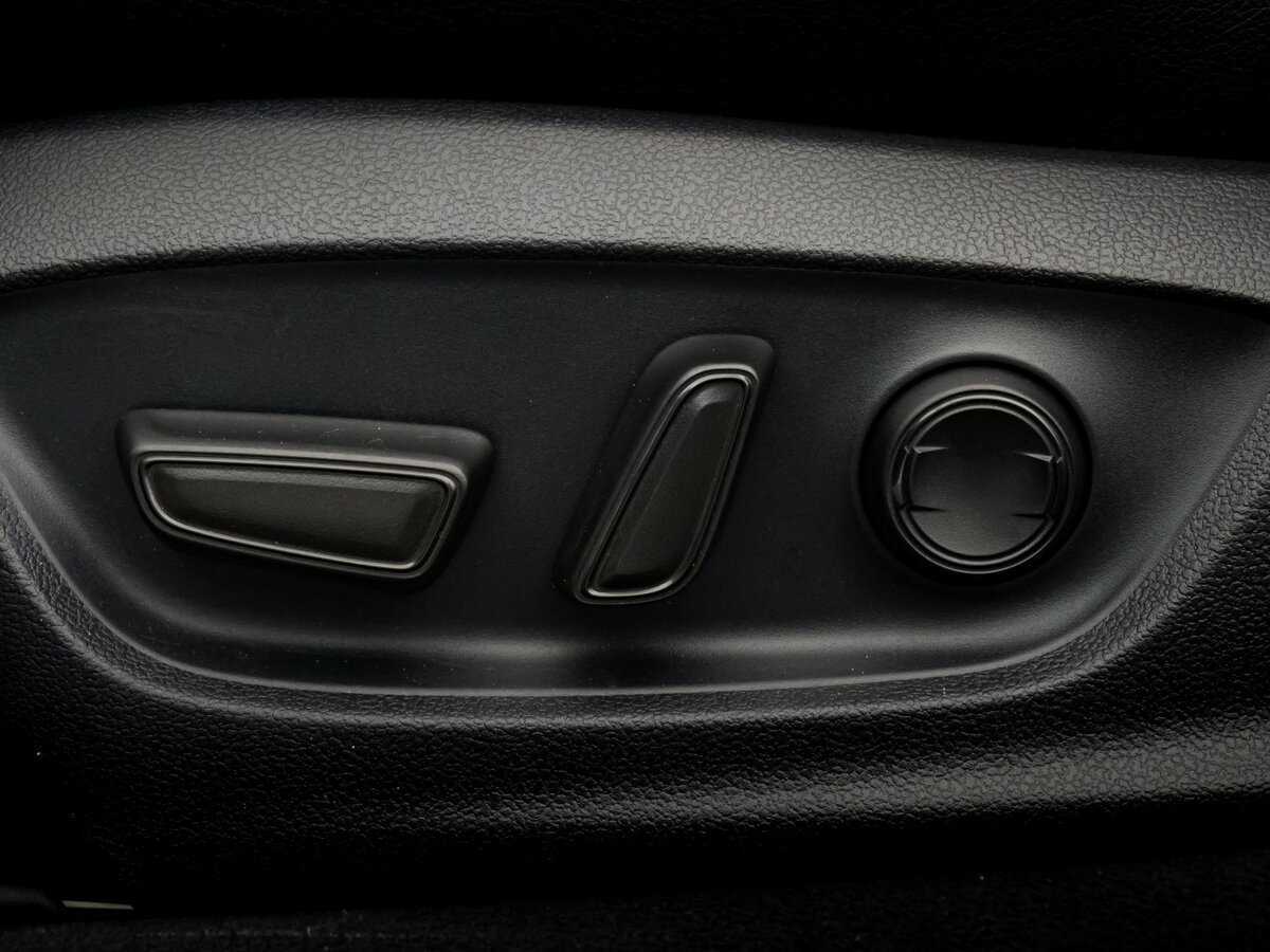 Toyota Camry, 2020 Фото №15