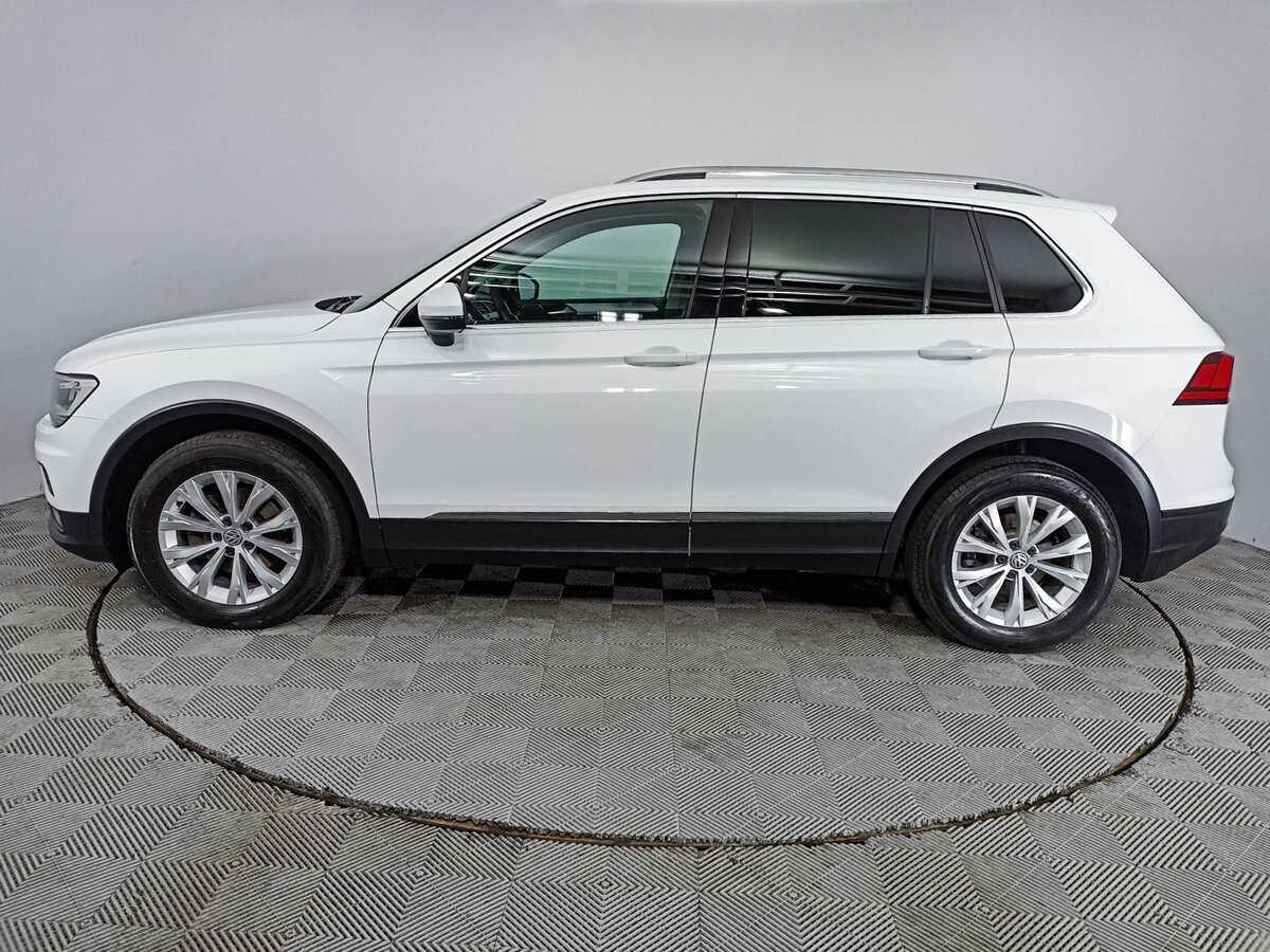 Volkswagen Tiguan, 2018 Фото №8