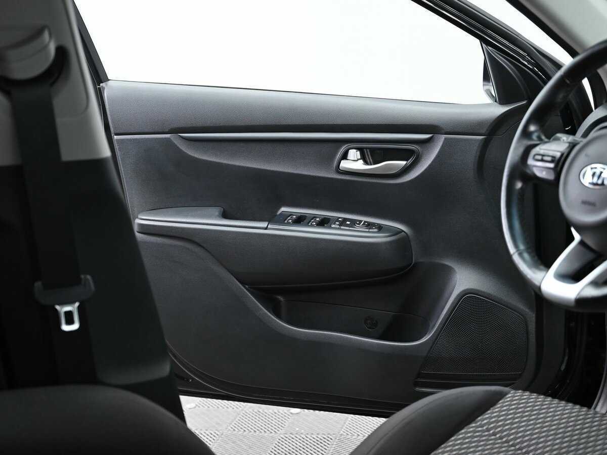 Kia Rio, 2018 - 103 500 км. | Фото №6