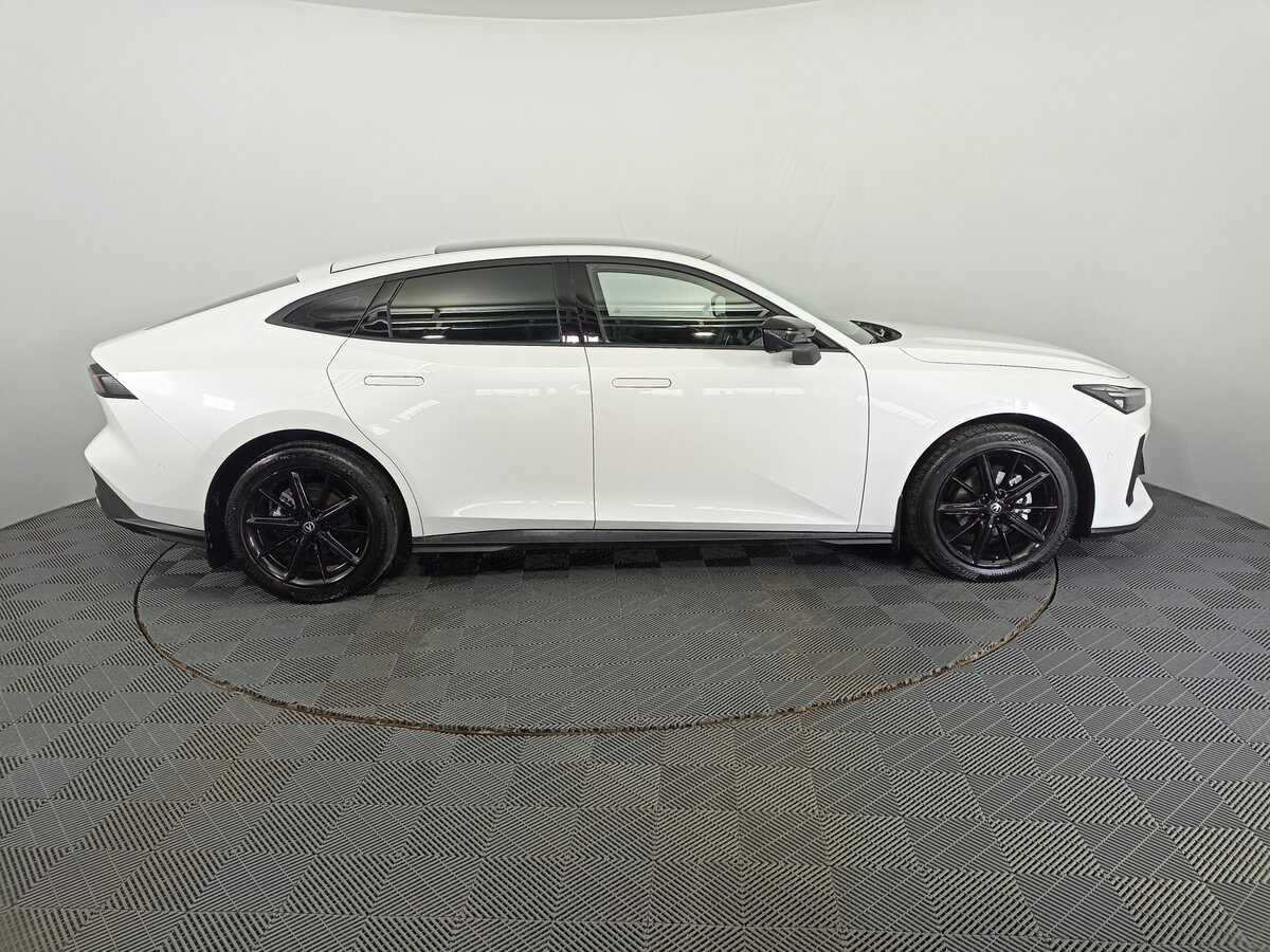 Changan UNI-V, 2023 - 21 975 км. | Фото №4