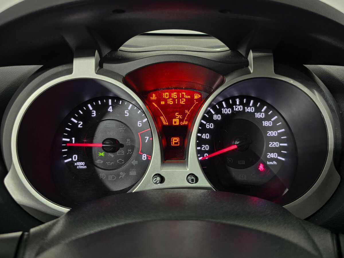 Nissan Juke, 2014 Фото №13