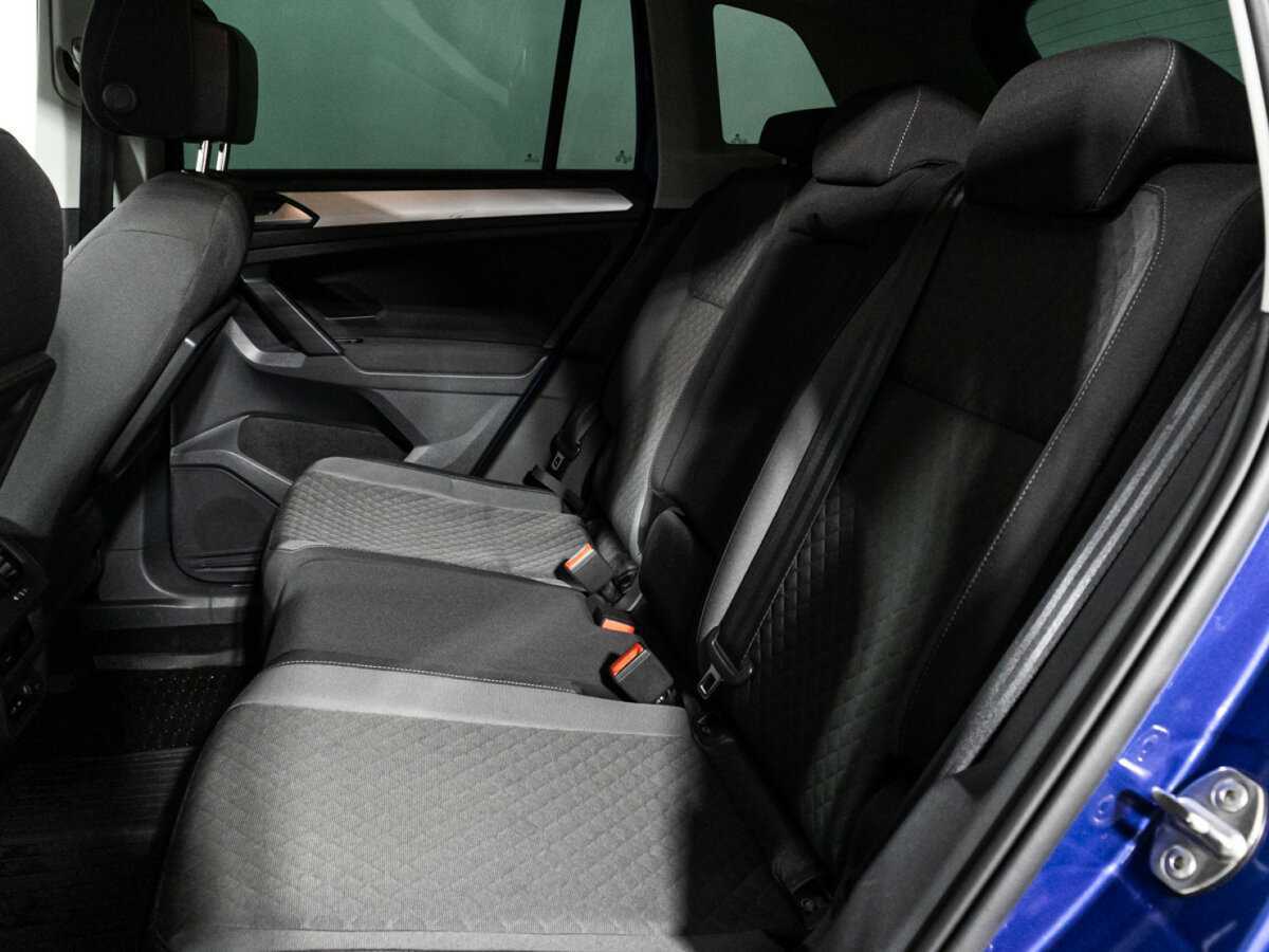 Volkswagen Tiguan, 2019 Фото №10