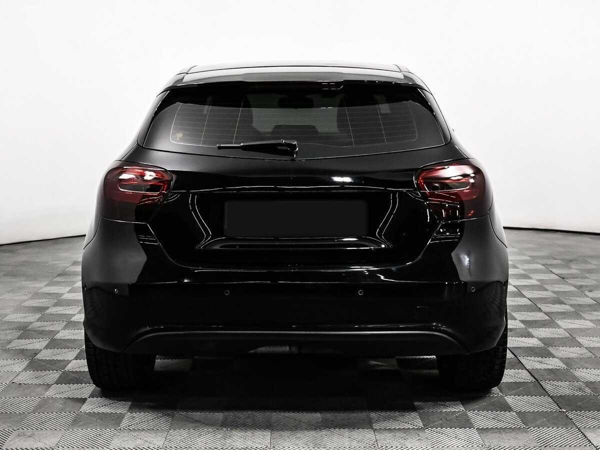 Mercedes-Benz A-Класс 180, 2017 - 130 000 км. | Фото №6
